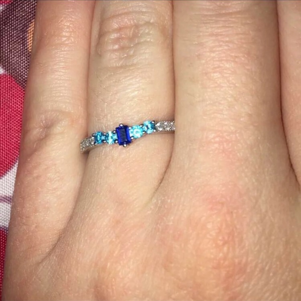 sapphire ring
